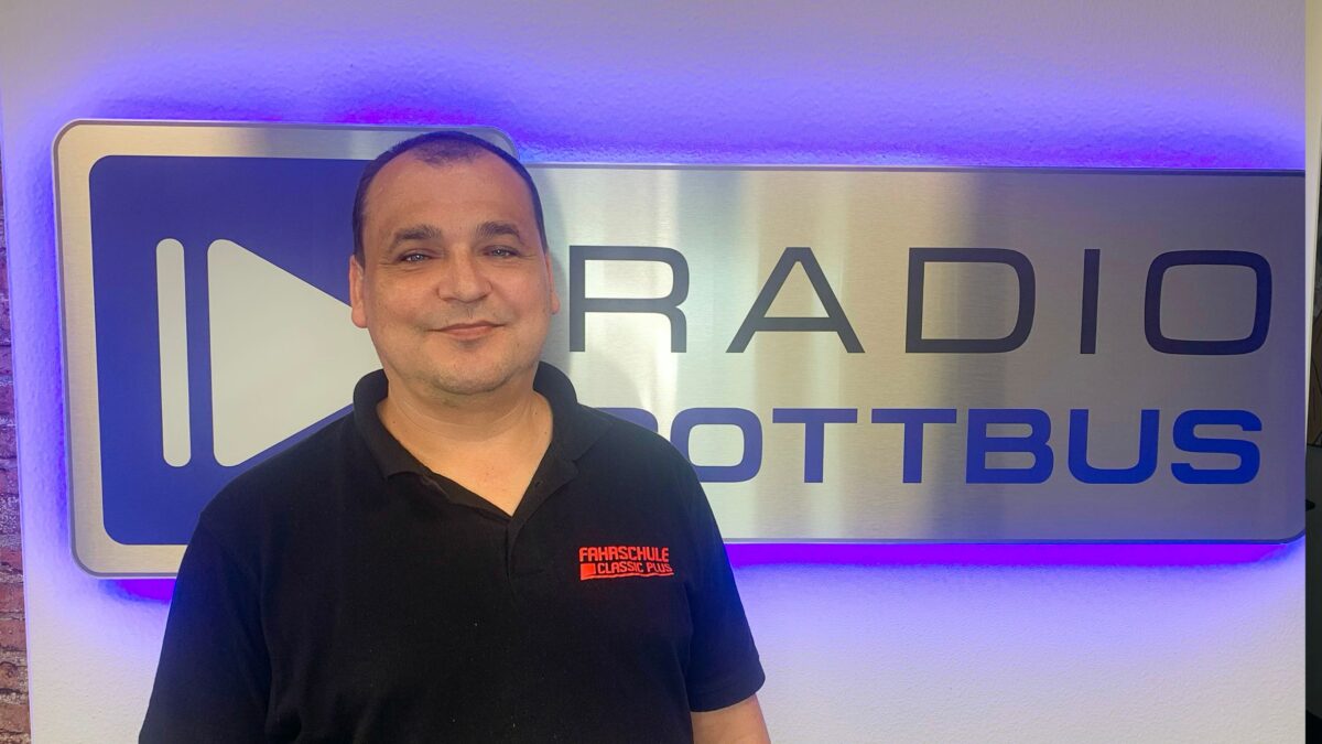 Chef On Air - Uwe Beermann von der Fahrschule Classic Plus