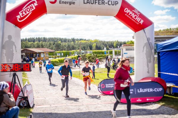 2. Findlingsparklauf: Laufen, wo die Lausitz atmet