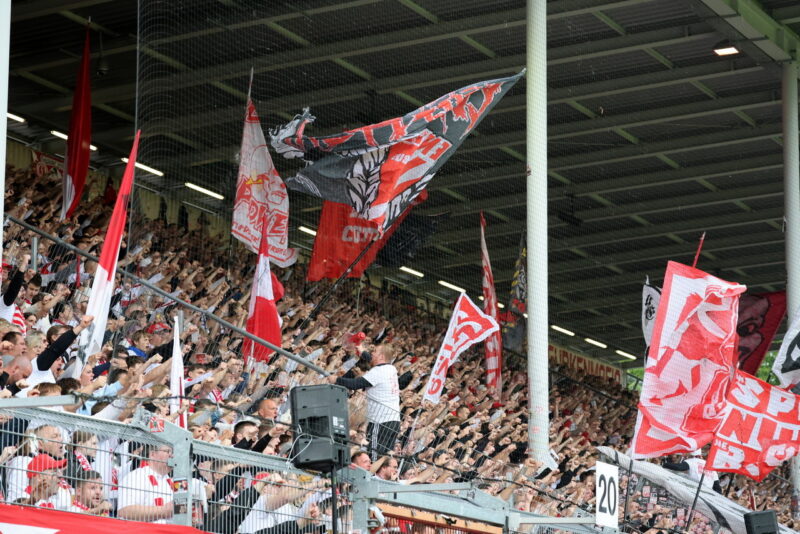 Mit 25 Toren ins Testspiel-Wochenende: Energie Cottbus feiert Schützenfest in Schönwalde
