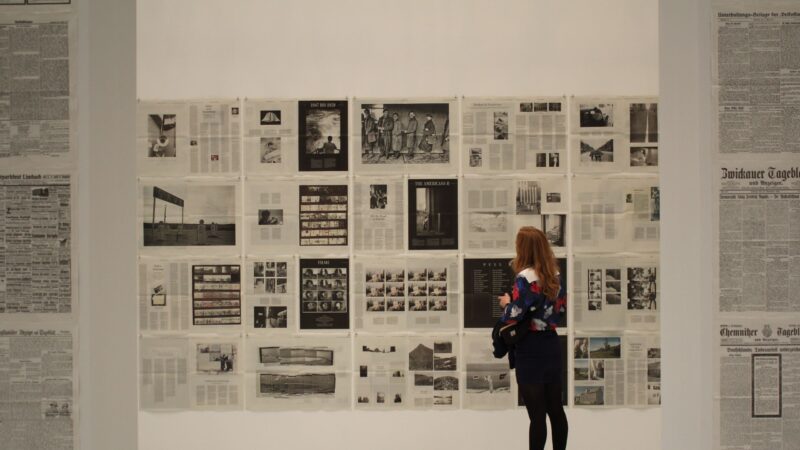 Lebensgeschichten zwischen Hoffnung und Verlust als ausstellung