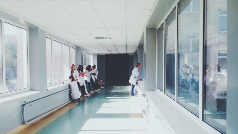 Politik trifft Pflege – Besuch im Krankenhaus