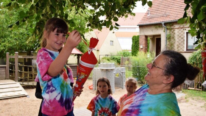 Abschied mit Herz: Gubener Vorschulkinder feiern Zuckertütenfest