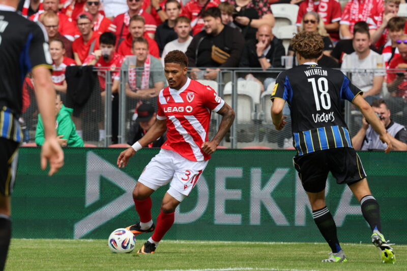 Energie Cottbus feiert 3:0-Sieg in Mannheim