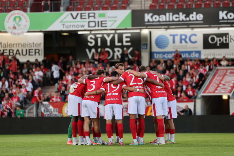 Energie Cottbus feiert klaren Sieg im Landespokal gegen Germania Schöneiche