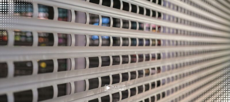 Mann löst Alarm in einer Bank in Cottbus aus