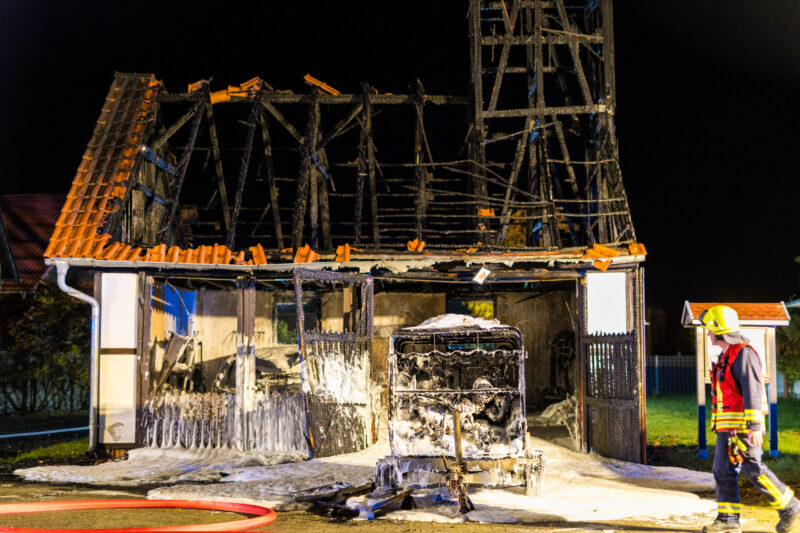 Feuerwehrgerätehaus in Dürrenhofe vollständig ausgebrannt