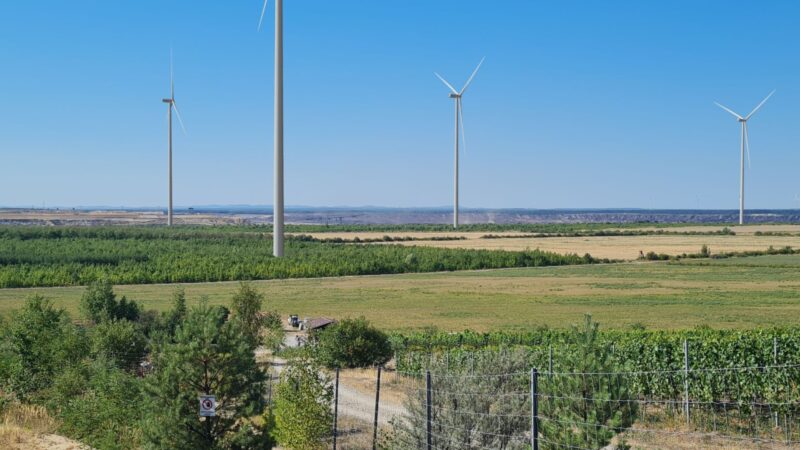 LEAG plant größten Windpark auf rekultivierter Tagebaufläche in der Lausitz