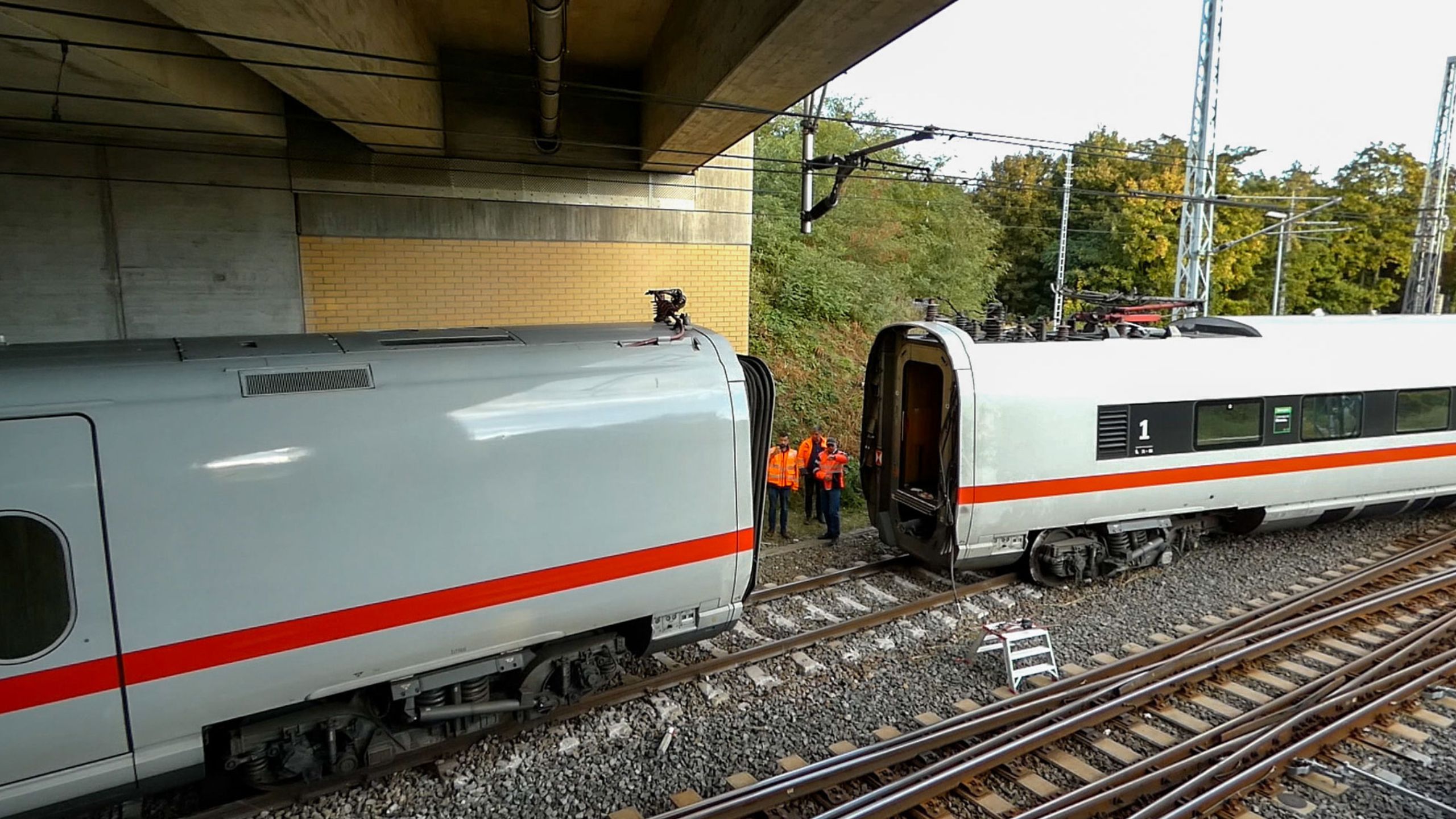 ICE entgleist - Falkenberg Elster