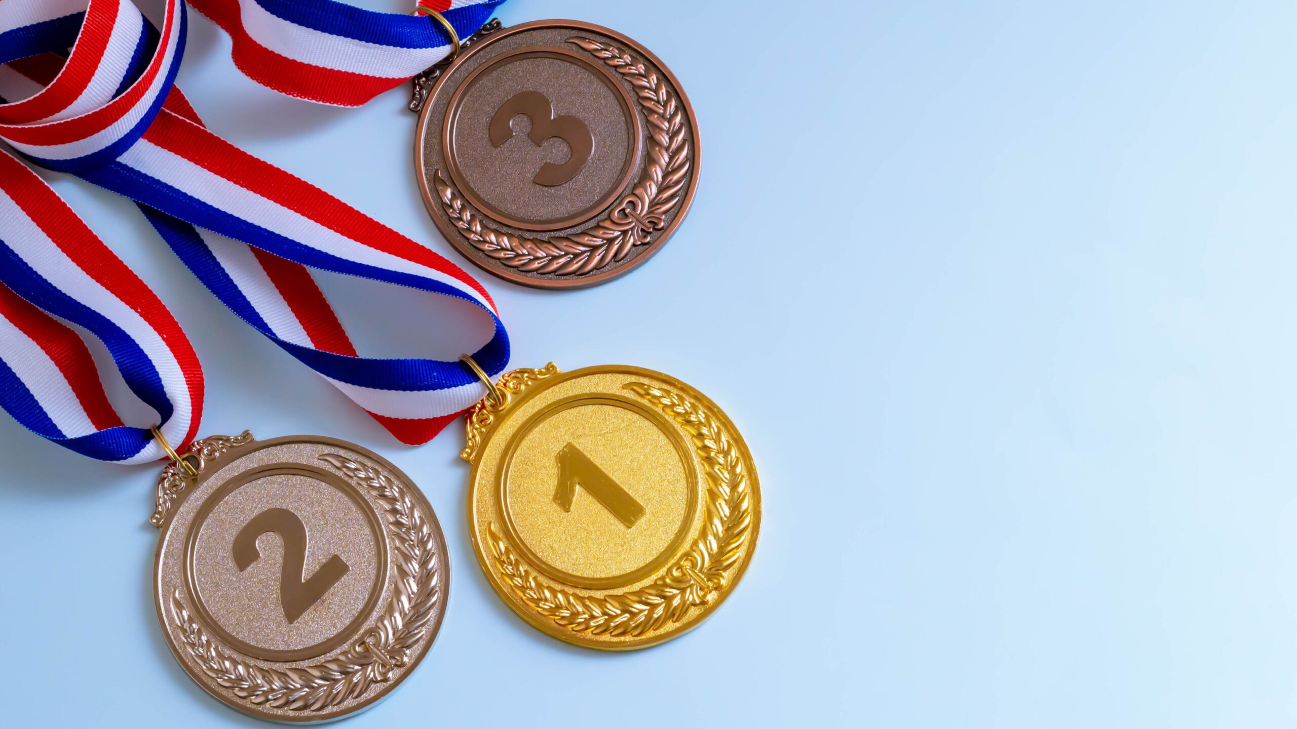 Medaillen Set aus einer Bronze, einer Silber und einer Gold Medaille
