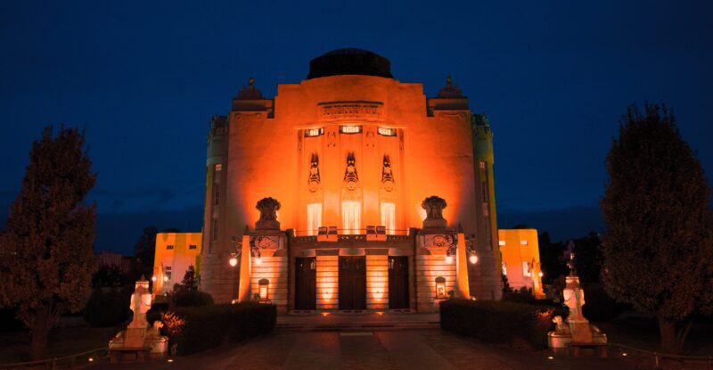 Orange Day in Cottbus: Kulturstiftung setzt Zeichen gegen Gewalt an Frauen