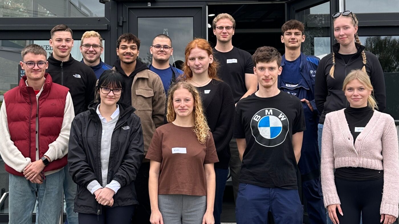 Azubis von BMW Wernecke am Azubi Tag