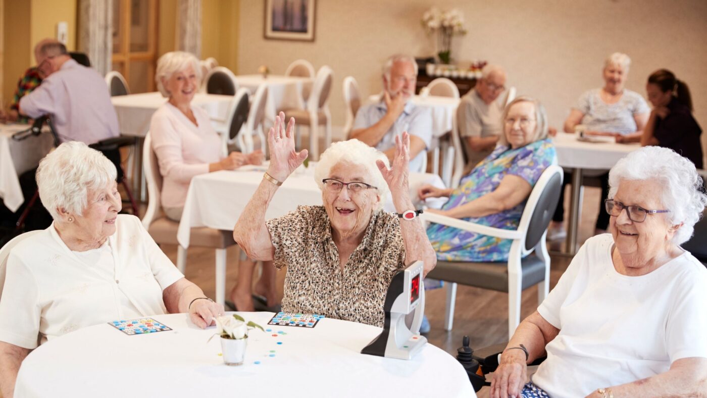 Rentner in einem Altenheim