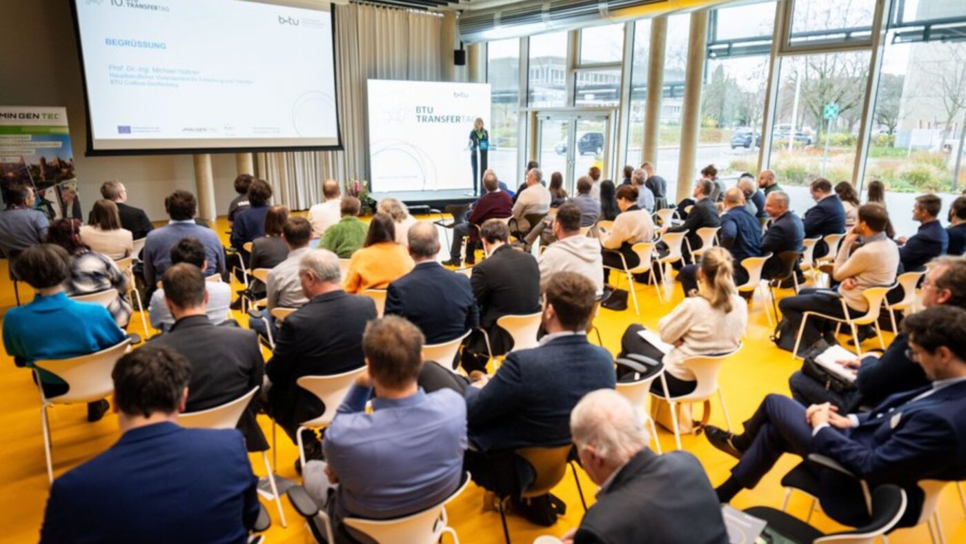 Großes Interesse beim diesjährigen BTU-Transfertag in Cottbus (Foto: BTU, Sascha Thor)