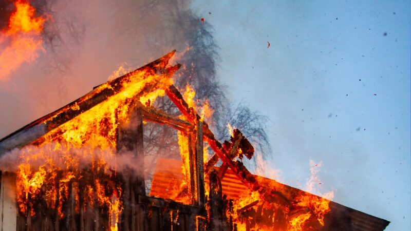 Werkstattbrand in Vetschau sorgt für Großeinsatz der Feuerwehr