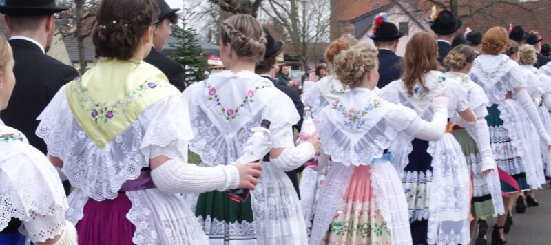 Zapust im Amt Burg: Der Winter wird ausgetrieben