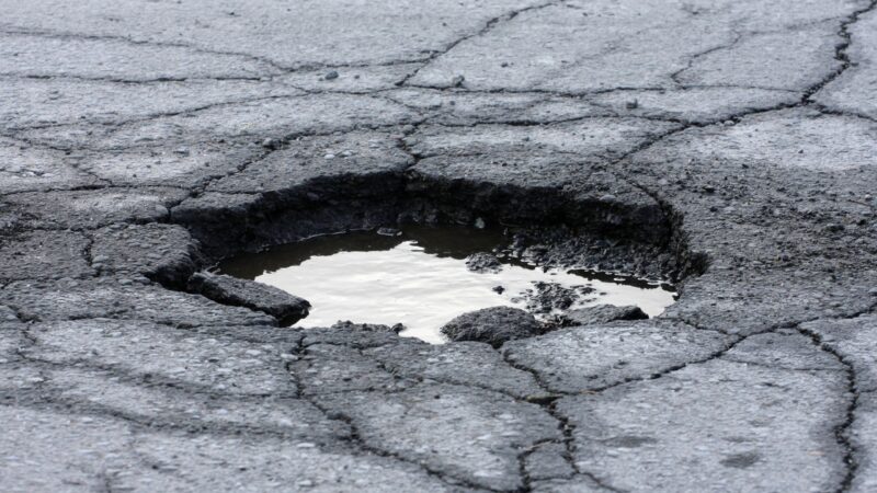 Immer mehr Schlaglöcher in Brandenburg: Reparatur nach Dringlichkeit verschärft sich