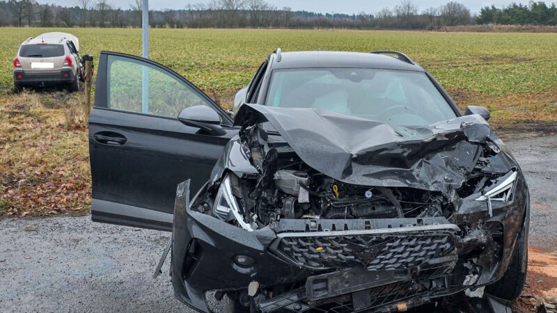Unfall B96 bei Dörrwalde: Zwei Schwerverletzte und Totalschaden