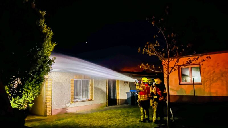 Feuerschein in Finsterwalde: Feuerwehr rückt aus