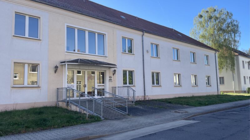 Gesundheitslandhaus in Schwarze Pumpe: Sanierung startet mit feierlicher Baustelleneröffnung