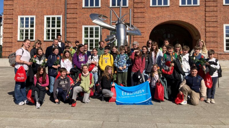 OB Schick würdigt Lakomy-Grundschule für internationale Partnerschaften