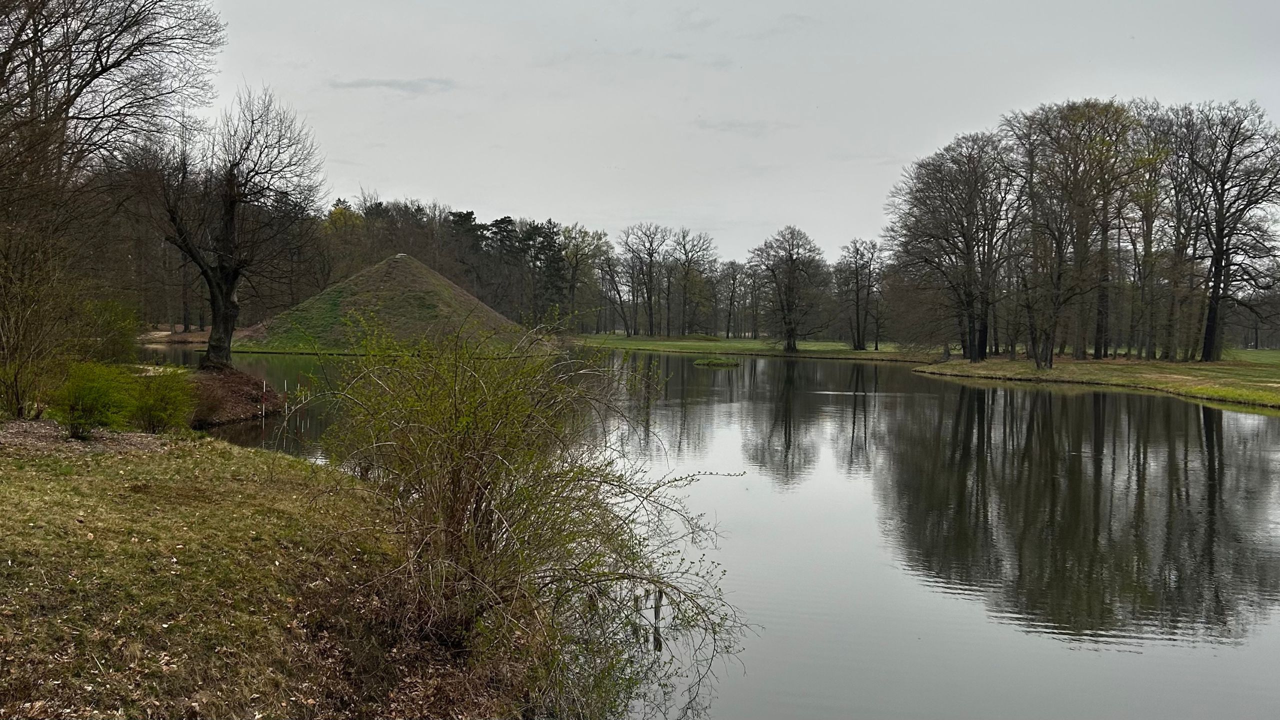 Branitzer Park im Frühling