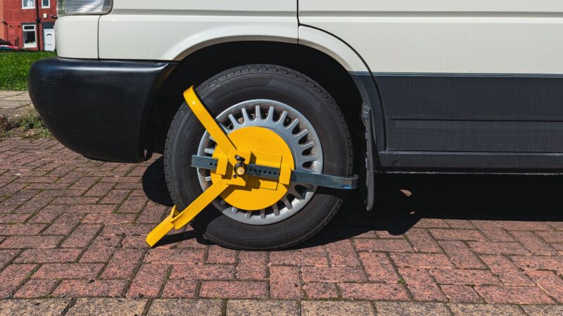 Parkkralle in Guben: Stadt greift härter durch