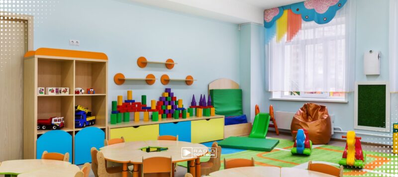 Kita-Kollaps: Warum Eltern ihre Kinder früher abholen müssen