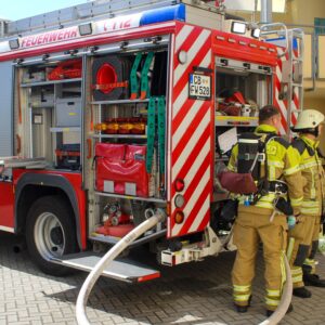 Gebäudebrand in Cottbus mit starker Rauchentwicklung – keine Verletzten