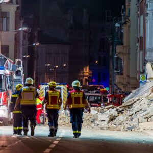 Gebäudeexplosion und Einsturz in Görlitz, Einsatzkräfte vor Ort