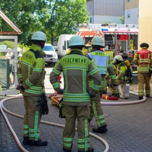 Gebäudebrand in Cottbus mit starker Rauchentwicklung – keine Verletzten