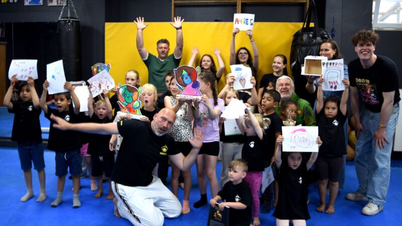 Kinderschutzpreis aus Kinderhand: Cottbuser Kinder gestalten die Gondula Awards
