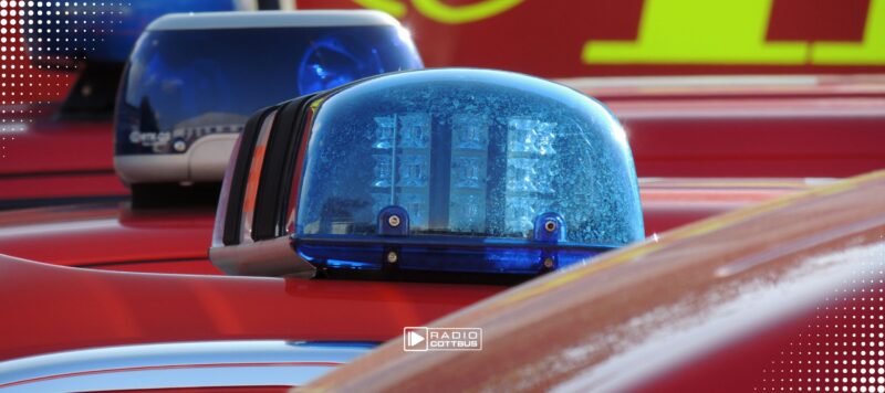 Auto auf der A13 geht in Flammen auf
