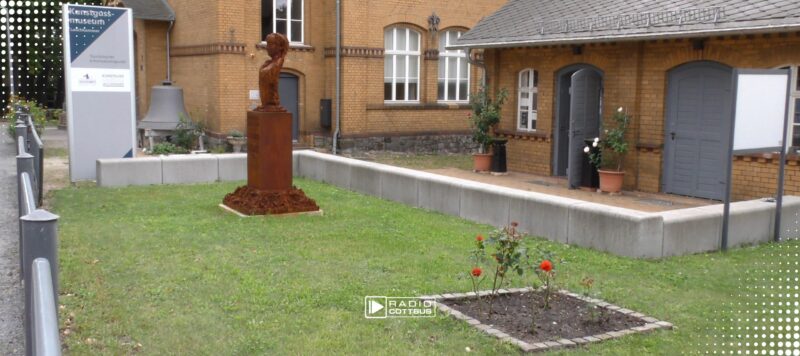 Freifrau von Löwendal-Rose in Lauchhammer feierlich getauft