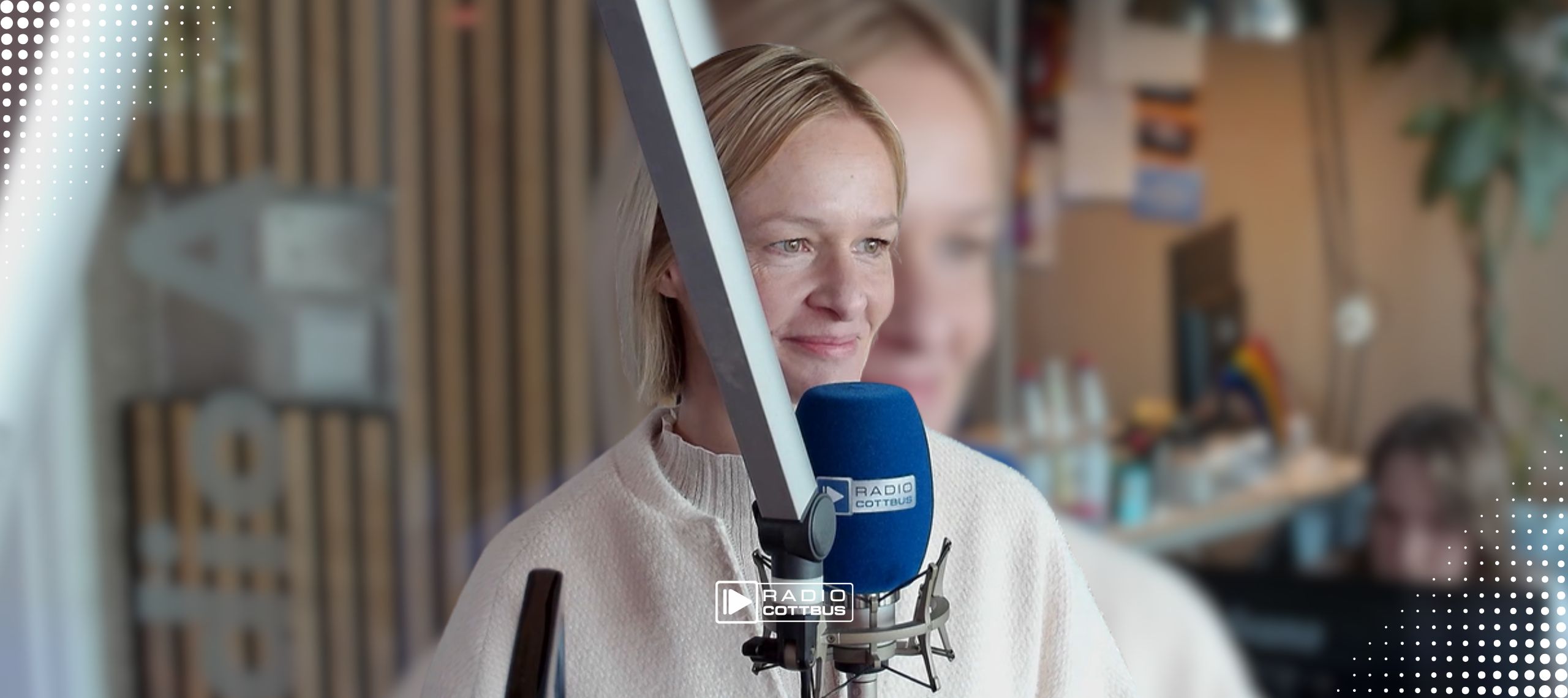 Solveig Schal zum Mittelpunkt Wirtschaft Preis